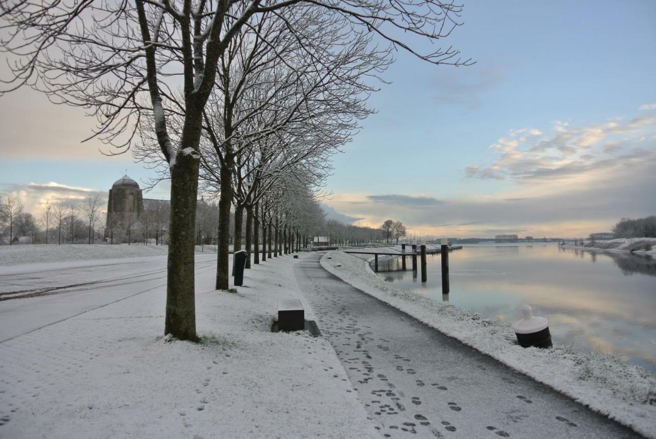 B&B Veers Buuten Veere Exterior photo